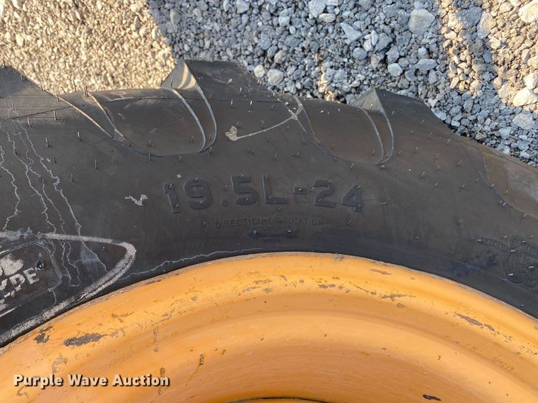 image for item KW9256 2014 Case 580 Super N  backhoe