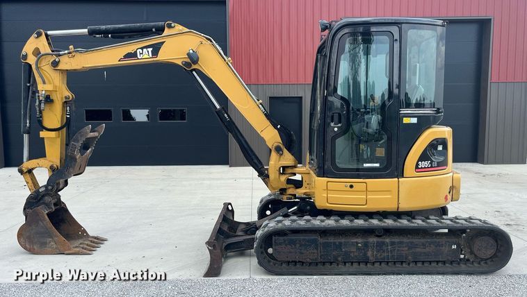 image for item LA9983 2007 Caterpillar 305C CR  mini excavator