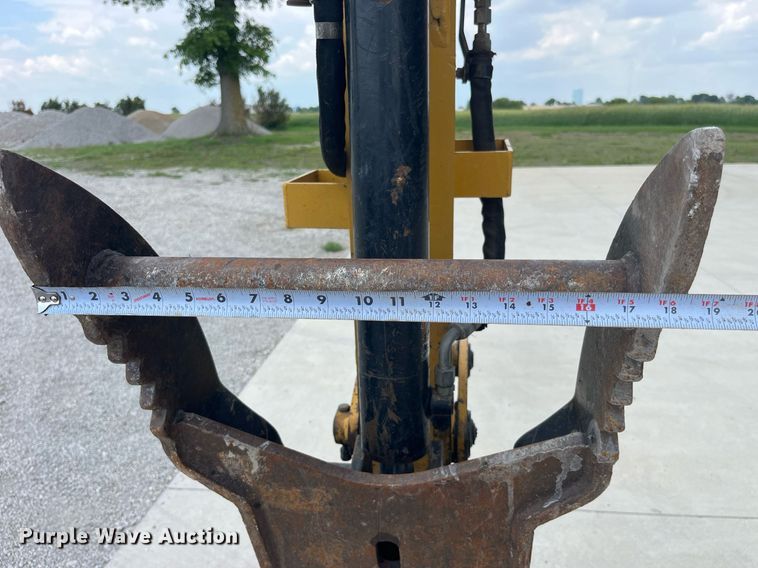 image for item LA9983 2007 Caterpillar 305C CR  mini excavator