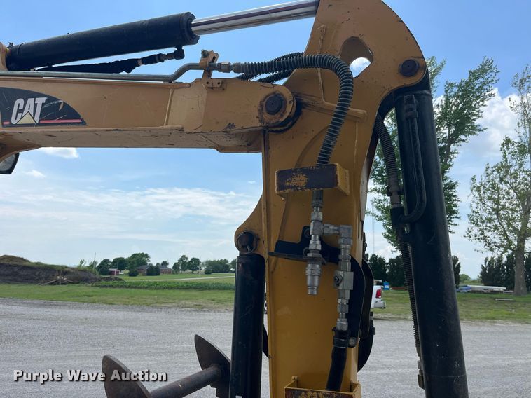 image for item LA9983 2007 Caterpillar 305C CR  mini excavator