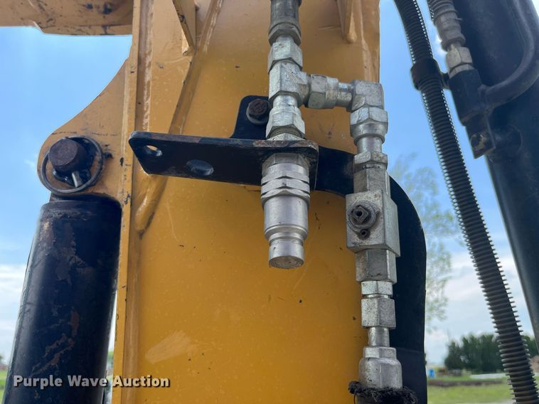 image for item LA9983 2007 Caterpillar 305C CR  mini excavator