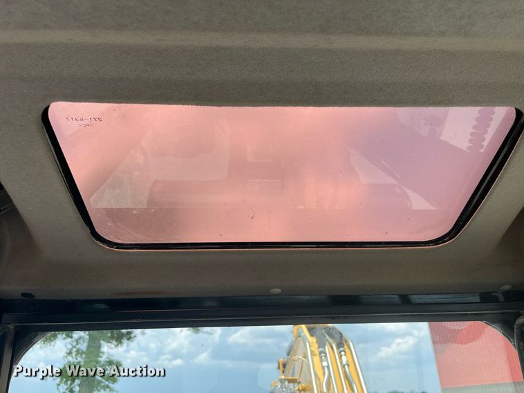 image for item LA9983 2007 Caterpillar 305C CR  mini excavator