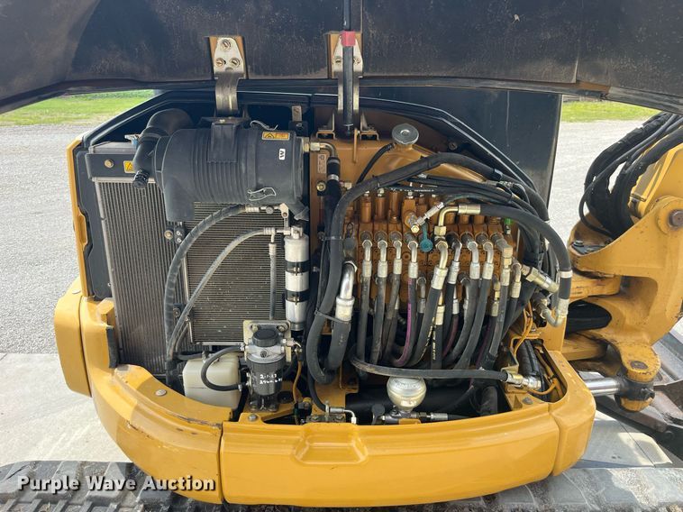 image for item LA9983 2007 Caterpillar 305C CR  mini excavator