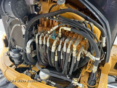 image for item LA9983 2007 Caterpillar 305C CR  mini excavator