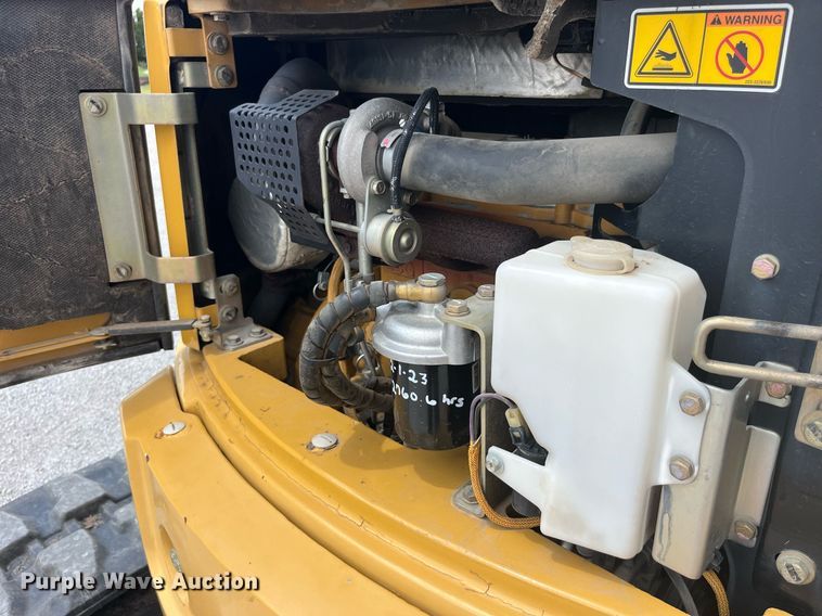 image for item LA9983 2007 Caterpillar 305C CR  mini excavator