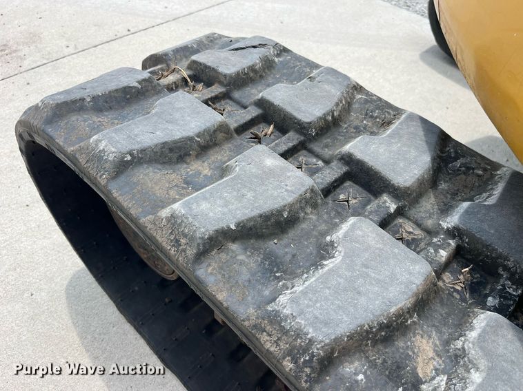 image for item LA9983 2007 Caterpillar 305C CR  mini excavator