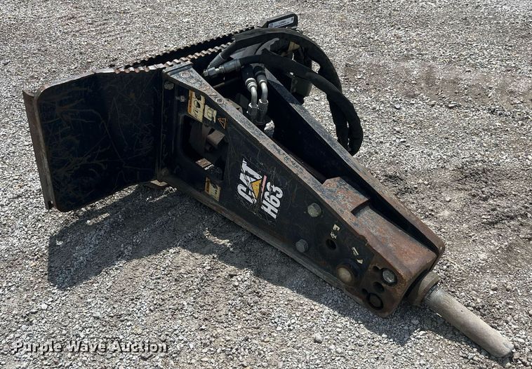 image for item LA9984 Caterpillar H63  skid steer breaker