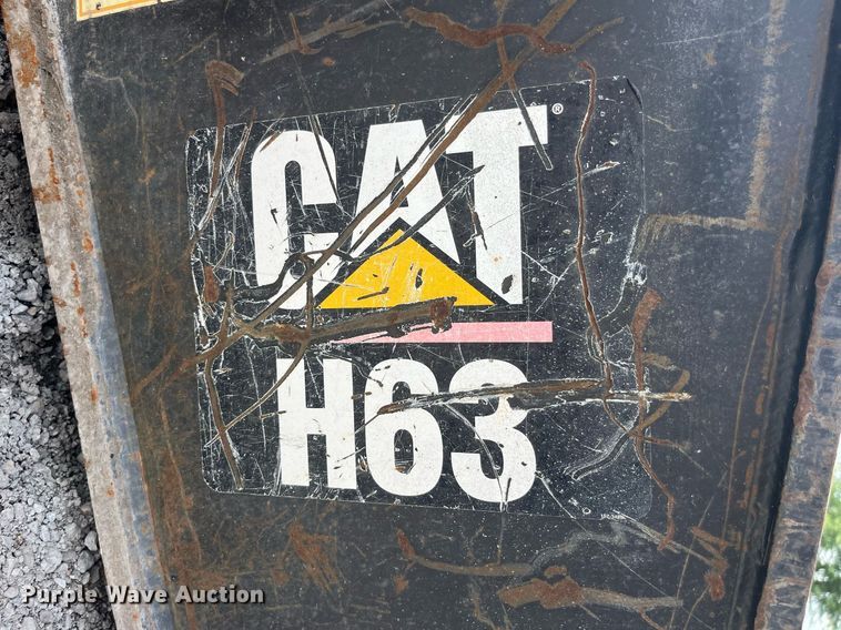 image for item LA9984 Caterpillar H63  skid steer breaker