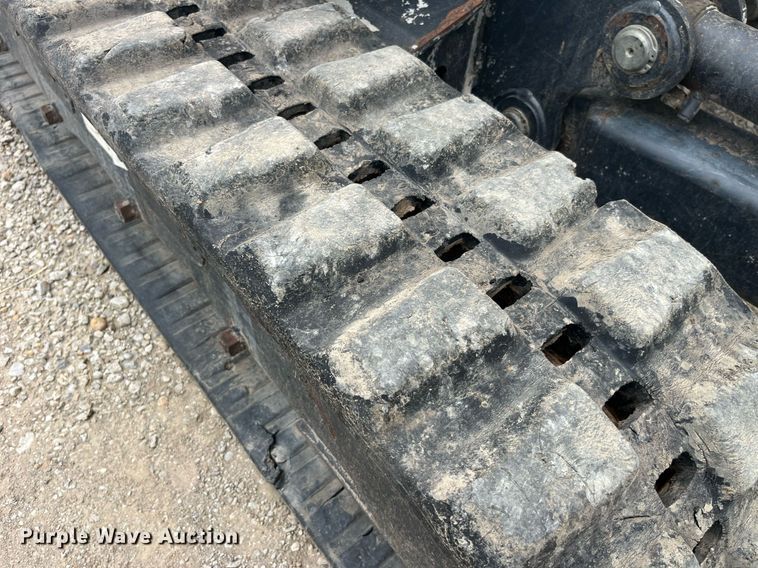 image for item LA9985 2008 Bobcat 335G  mini excavator