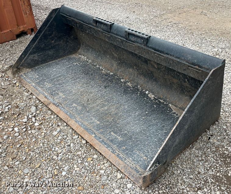 image for item LA9986 Bobcat 74  skid steer bucket