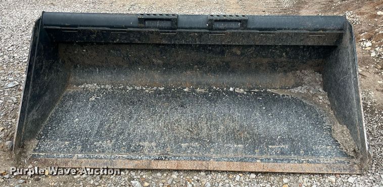 image for item LA9986 Bobcat 74  skid steer bucket