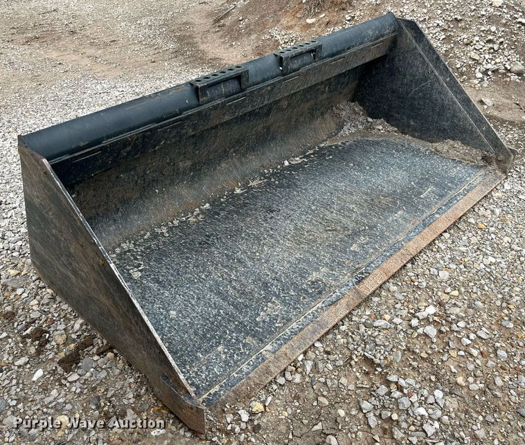 image for item LA9986 Bobcat 74  skid steer bucket