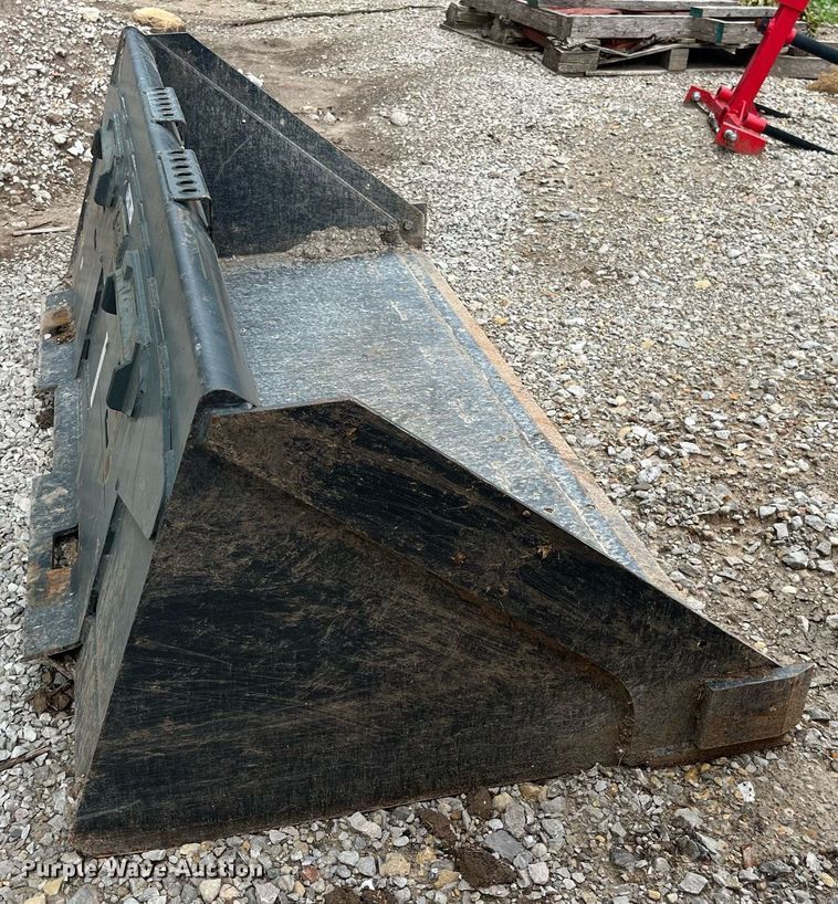 image for item LA9986 Bobcat 74  skid steer bucket