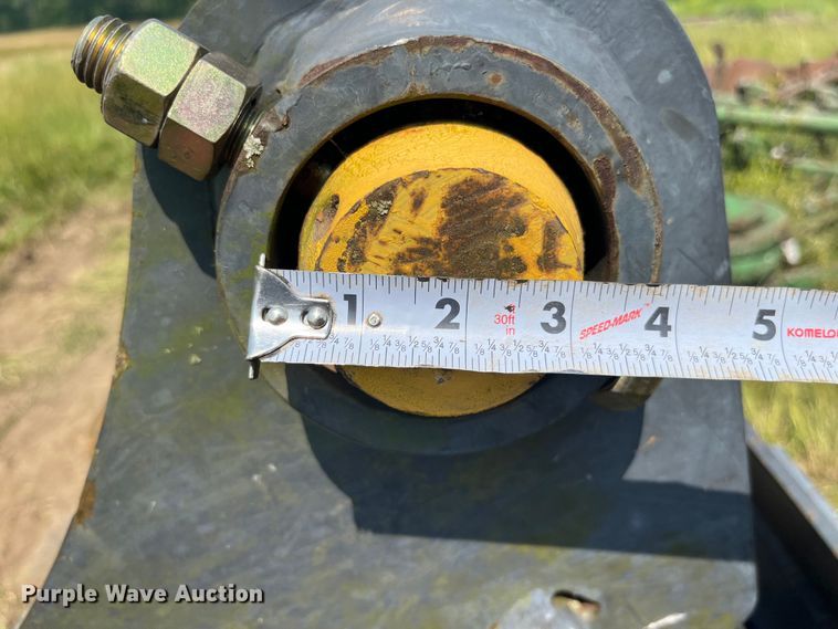 image for item LB9016 ACS  72" W excavator bucket