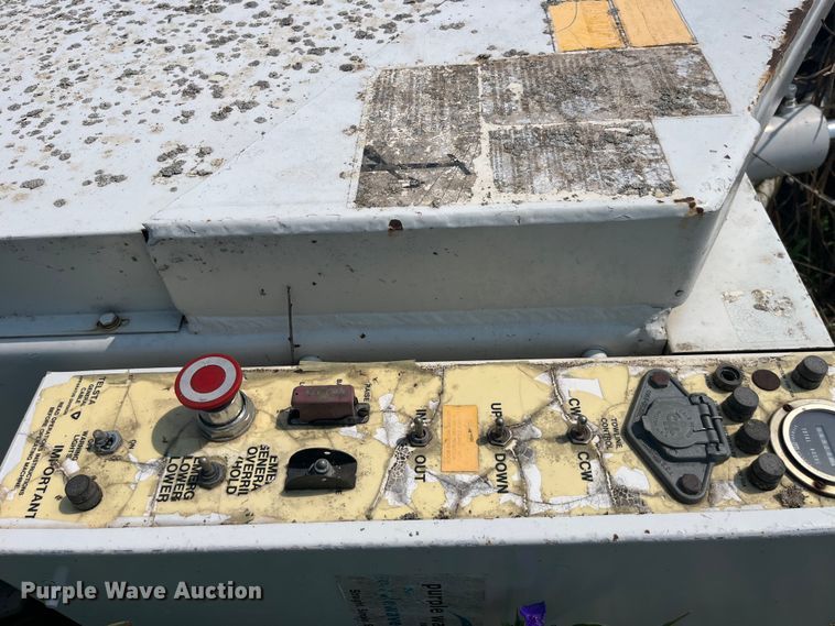 image for item LB9017 Telsta T-400  crane