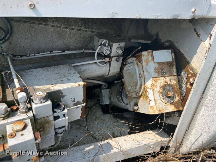 image for item LB9017 Telsta T-400  crane