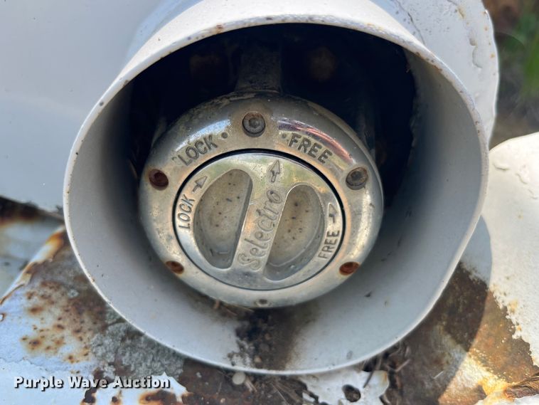 image for item LB9017 Telsta T-400  crane