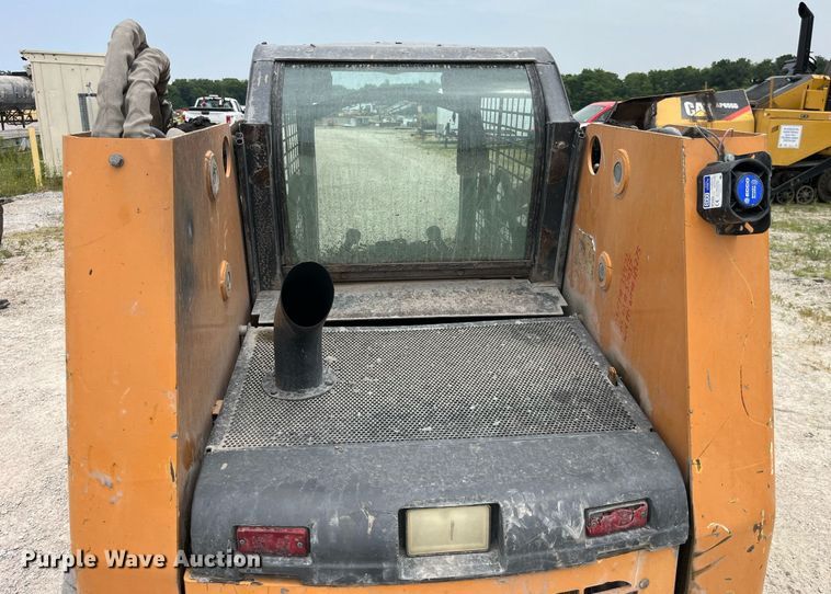 image for item LB9029 2005 Case 450  skid steer loader