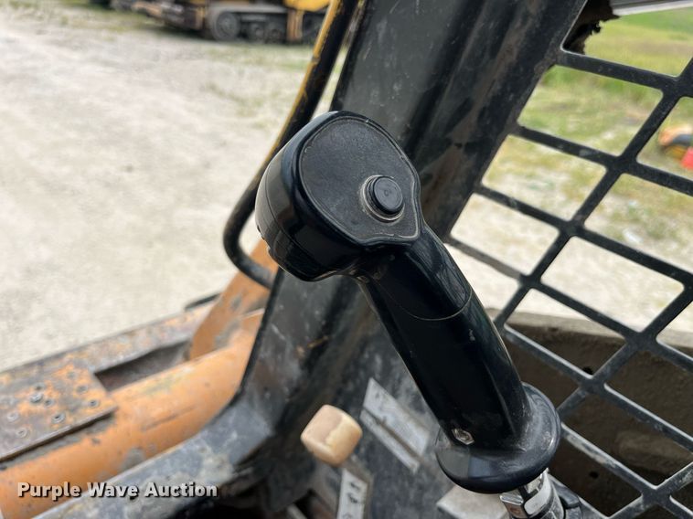 image for item LB9029 2005 Case 450  skid steer loader