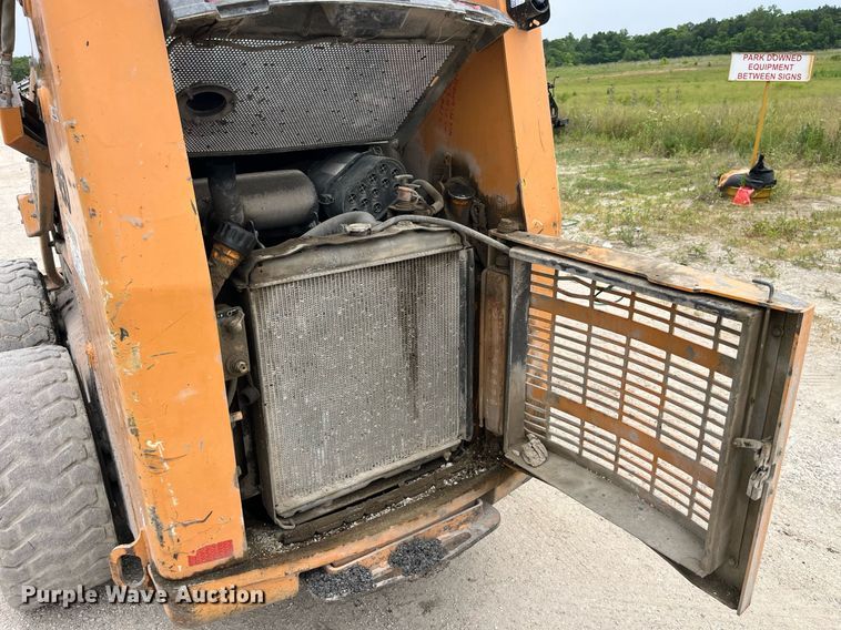 image for item LB9029 2005 Case 450  skid steer loader