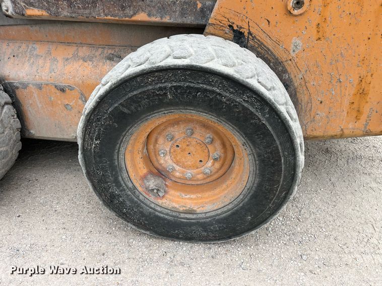 image for item LB9029 2005 Case 450  skid steer loader