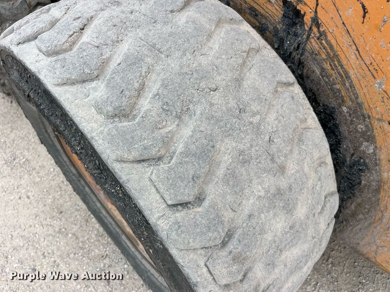 image for item LB9029 2005 Case 450  skid steer loader