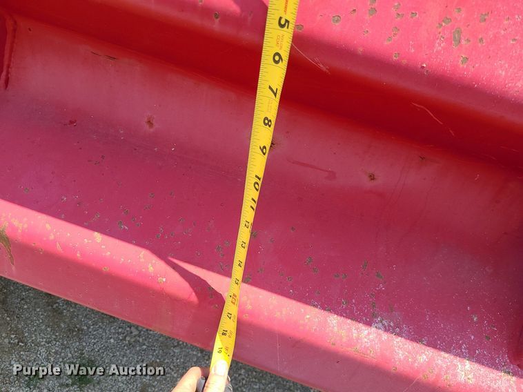 image for item LE9136 2001 GMC C6500  dump truck