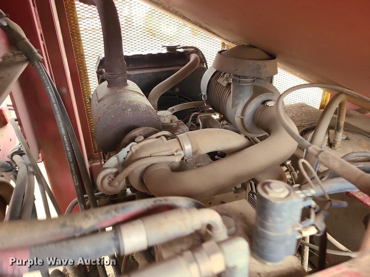 image for item LE9188 2000 Royer 266  topsoil shredder