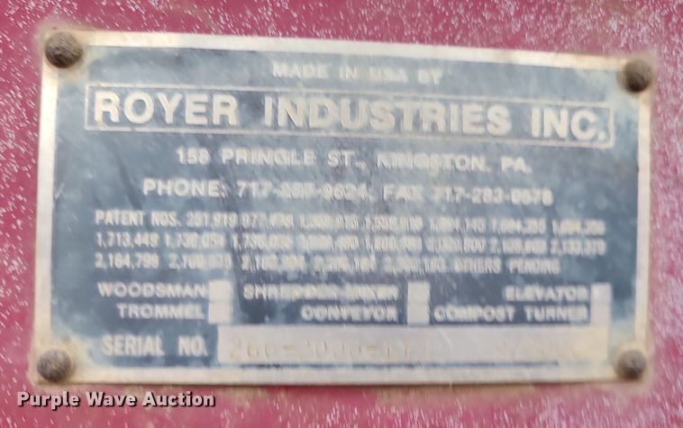 image for item LE9188 2000 Royer 266  topsoil shredder