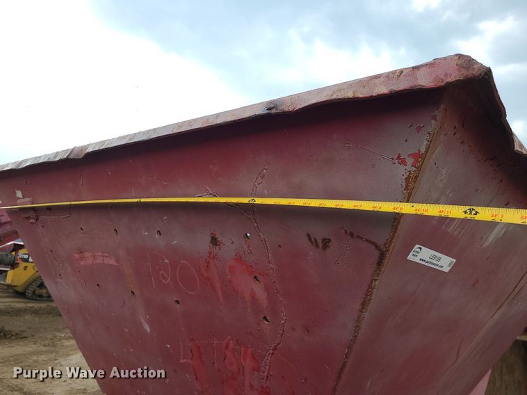 image for item LE9189 Royer  topsoil shredder