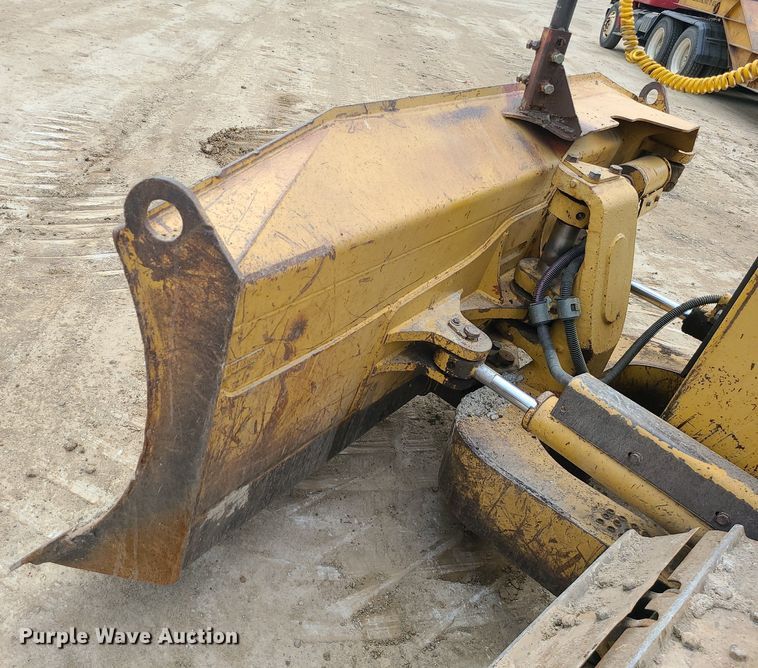 image for item LE9191 2000 Caterpillar D5M XL  dozer