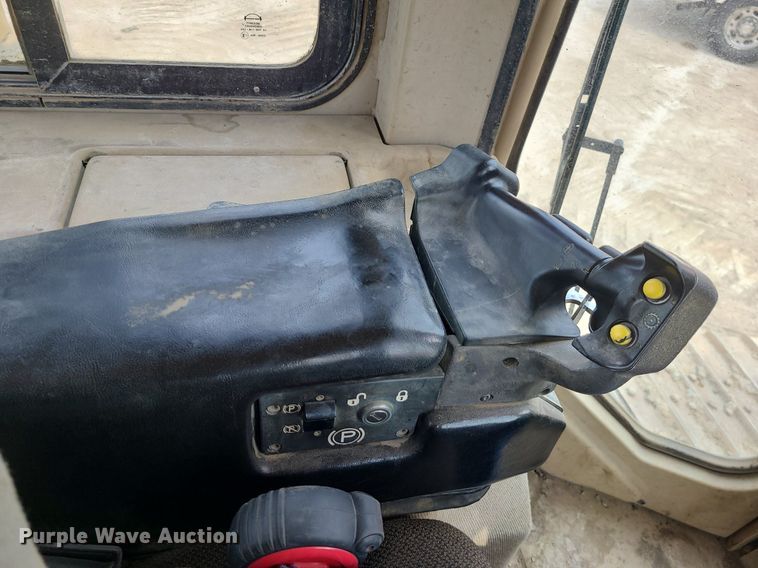 image for item LE9191 2000 Caterpillar D5M XL  dozer