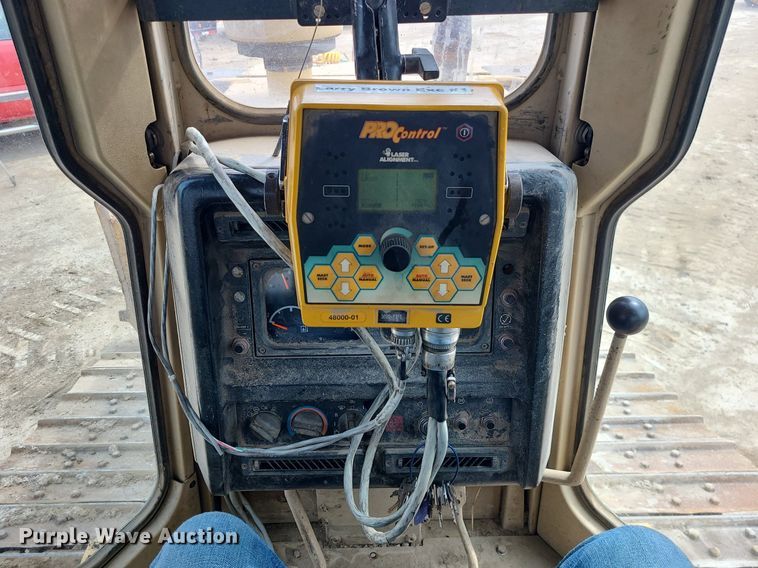 image for item LE9191 2000 Caterpillar D5M XL  dozer