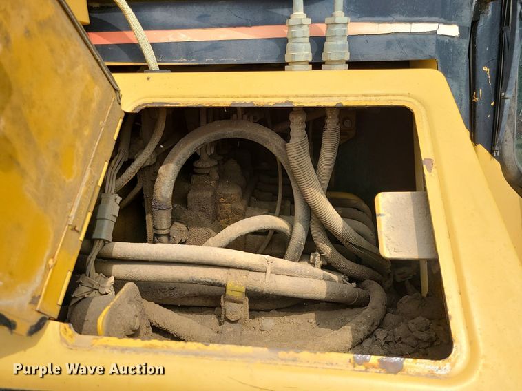 image for item LE9191 2000 Caterpillar D5M XL  dozer