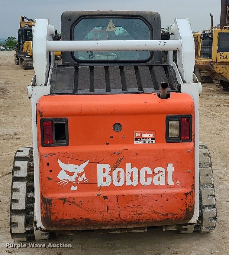 image for item LE9192 2010 Bobcat T190  tracked skid steer loader