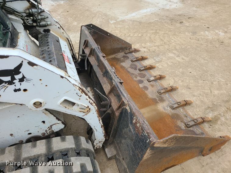 image for item LE9192 2010 Bobcat T190  tracked skid steer loader