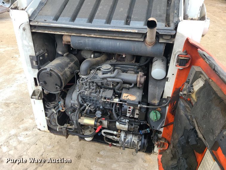 image for item LE9192 2010 Bobcat T190  tracked skid steer loader