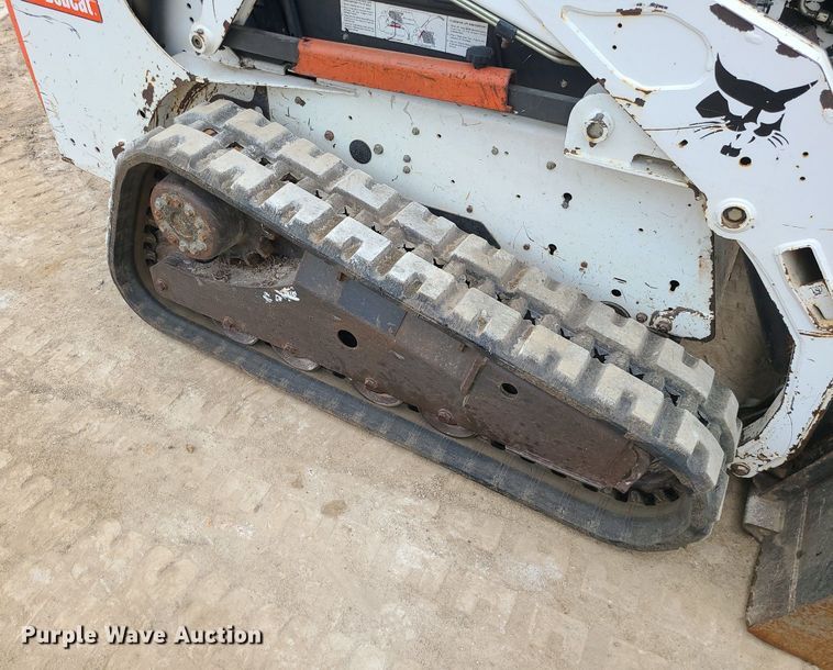 image for item LE9192 2010 Bobcat T190  tracked skid steer loader