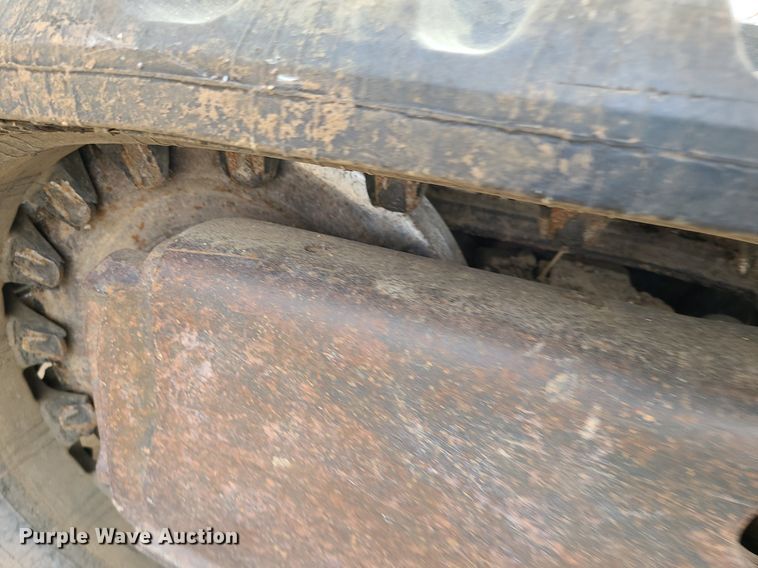 image for item LE9192 2010 Bobcat T190  tracked skid steer loader