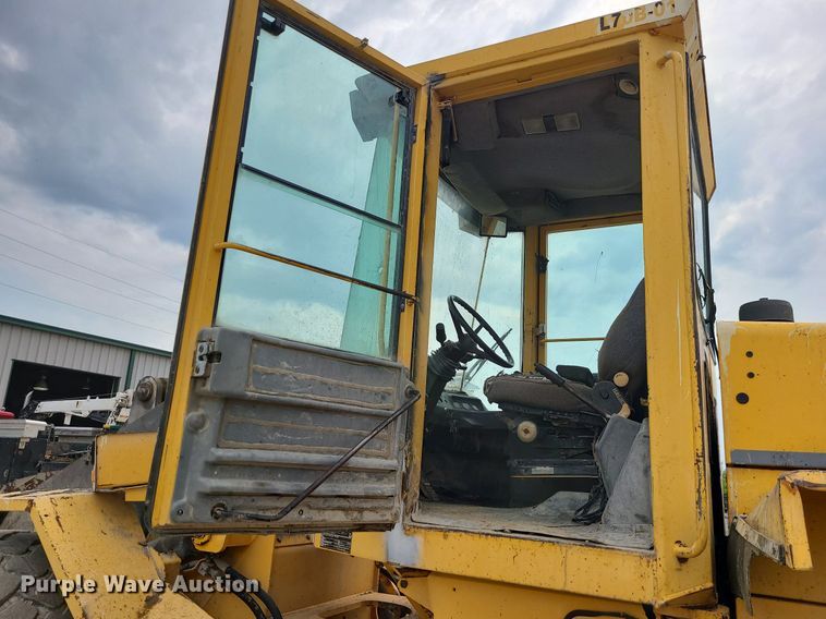 image for item LE9193 1994 Volvo BM L70  wheel loader