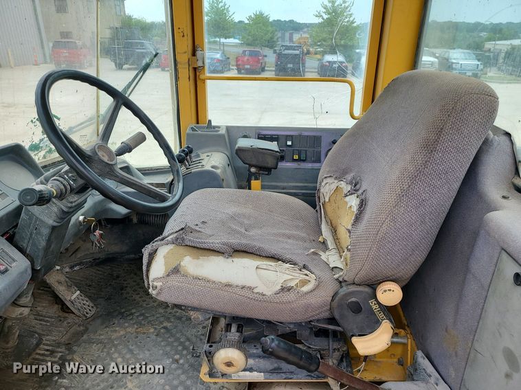 image for item LE9193 1994 Volvo BM L70  wheel loader