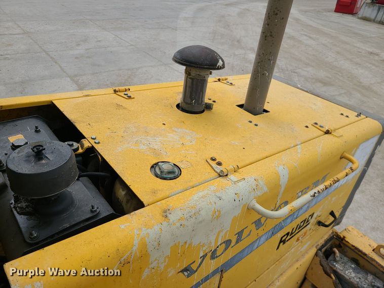 image for item LE9193 1994 Volvo BM L70  wheel loader