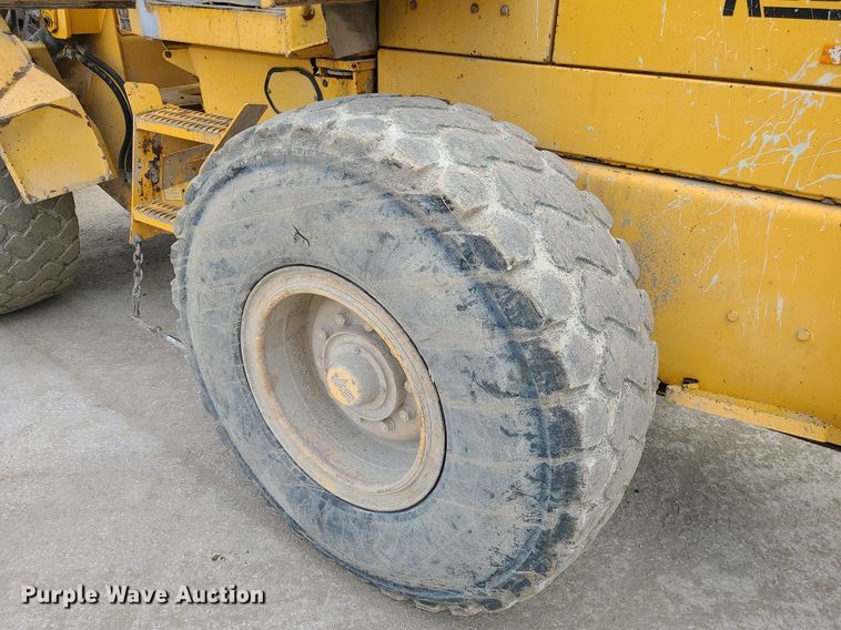 image for item LE9193 1994 Volvo BM L70  wheel loader