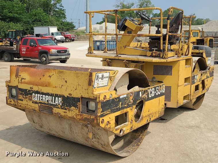 image for item LE9194 1996 Caterpillar CB-534B  double drum vibratory roller