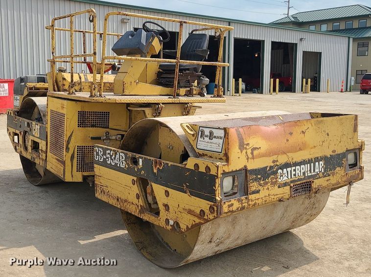 image for item LE9194 1996 Caterpillar CB-534B  double drum vibratory roller