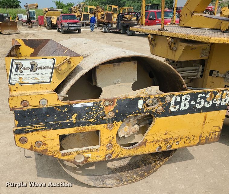 image for item LE9194 1996 Caterpillar CB-534B  double drum vibratory roller