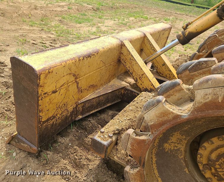 image for item LE9195 1989 Caterpillar 816B  soil compactor