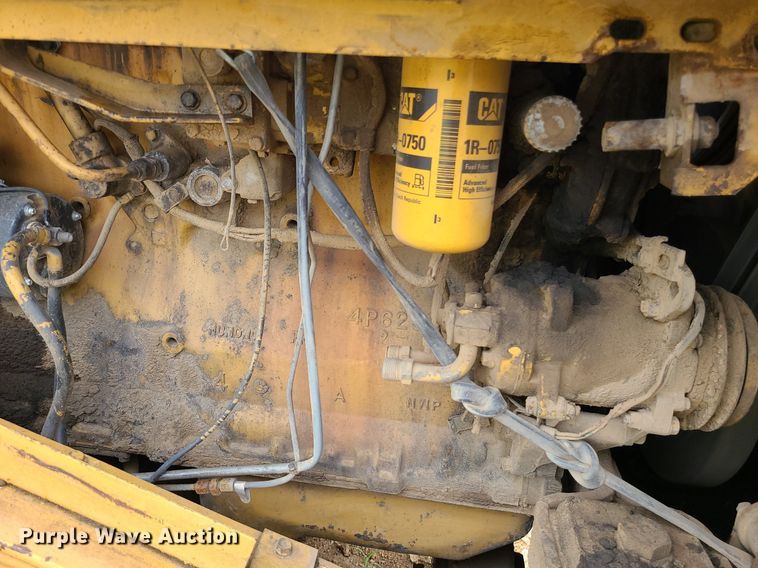 image for item LE9195 1989 Caterpillar 816B  soil compactor