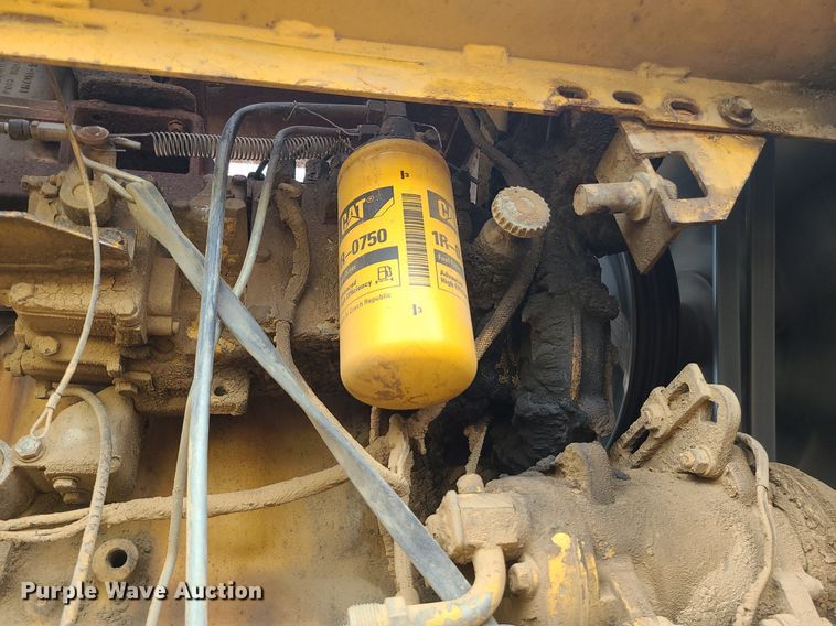 image for item LE9195 1989 Caterpillar 816B  soil compactor