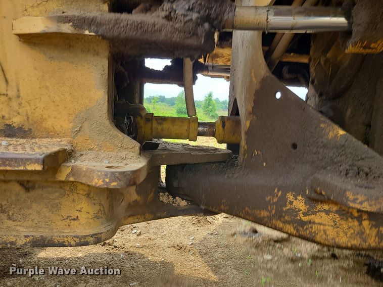 image for item LE9195 1989 Caterpillar 816B  soil compactor